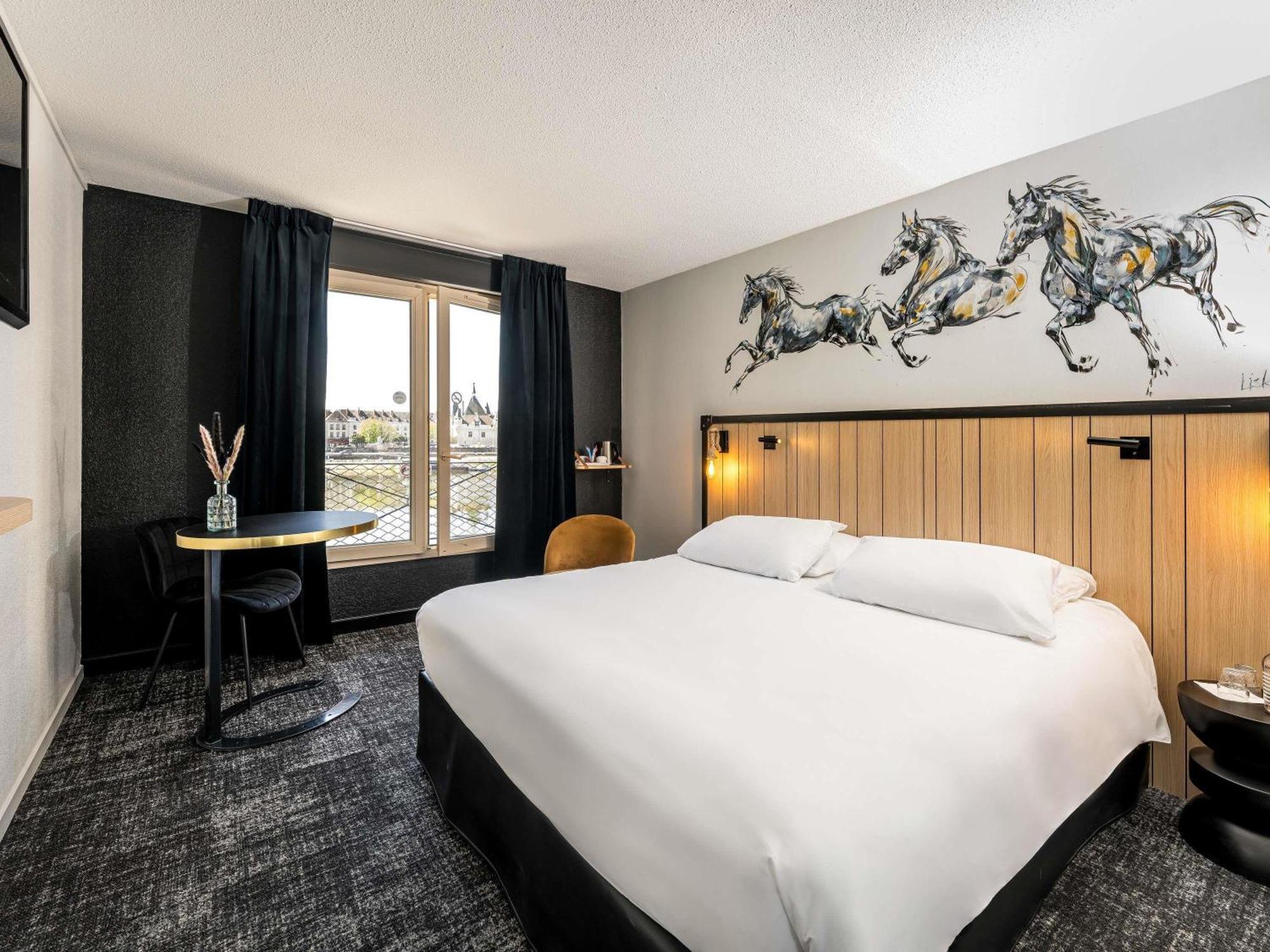 Mercure Bords De Loire Saumur Eksteriør bilde